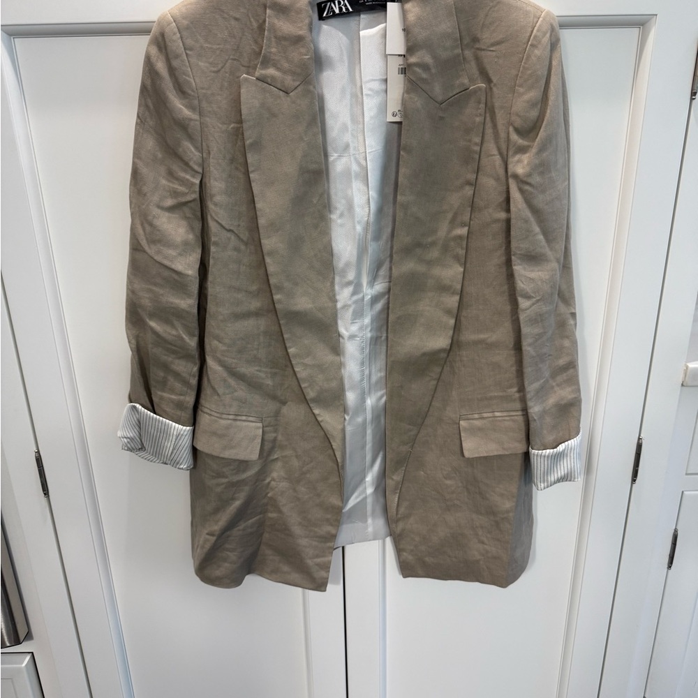 Zara Beige Linen Blazer.